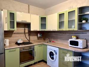 1-к квартира, посуточно, 42м2, 6/9 этаж